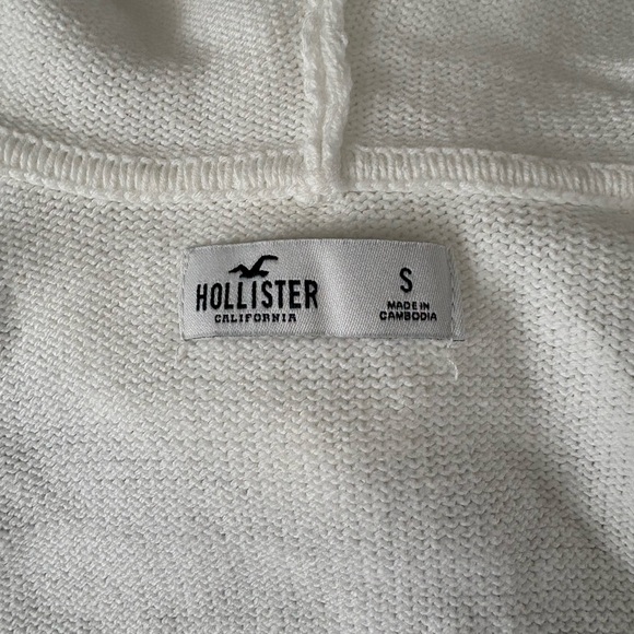 Hollister Cream and Beige Striped Zip-Up Hoodie - Picture 3 of 3